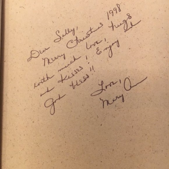 FRIENDS COOKBOOK - Cooking with F*R*I*E*N*D*S - Picture 4 of 7